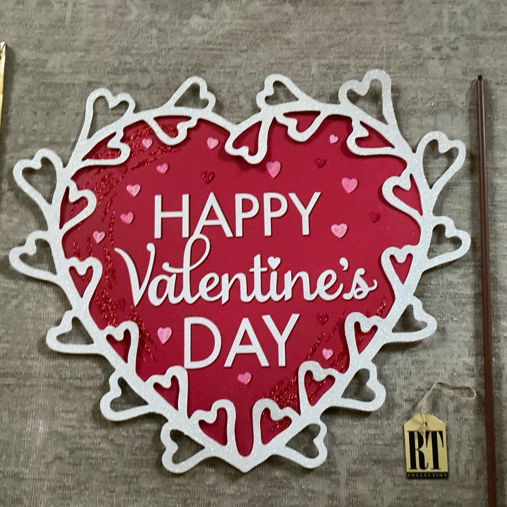 Valentines Day Metal Heart Indoor/Outdoor Decoration